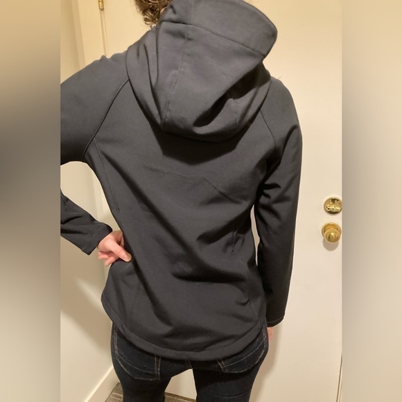 Lole SOFT SHELL FLEECE LINED WOMEN’S BLACK JACKET WITH HOOD - Size Small - Picture 2 of 15